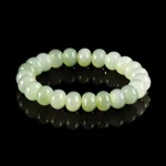 Oriental jade vintage bracelet with natural smooth jade beads