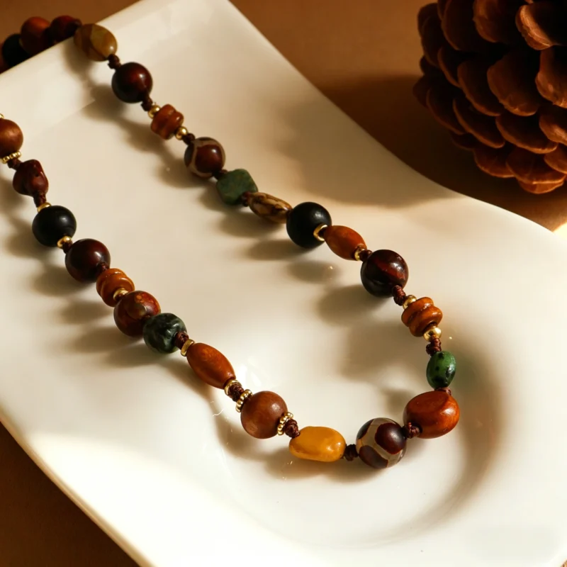 Maillard Retro Natural Agate Woven Beaded Necklace - Image 3