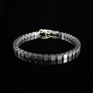 Matte Magnetite
